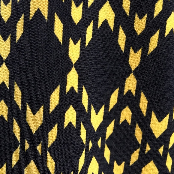 SUSAN GRAVER Liquid Knit Tan Chevron Tunic size XL - Picture 6 of 7